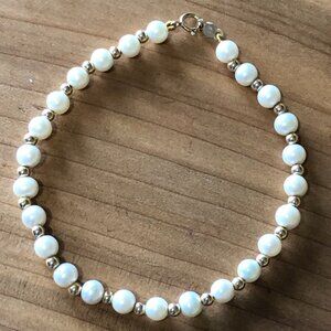 14k Gold Bead & Pearl Beaded Bracelet